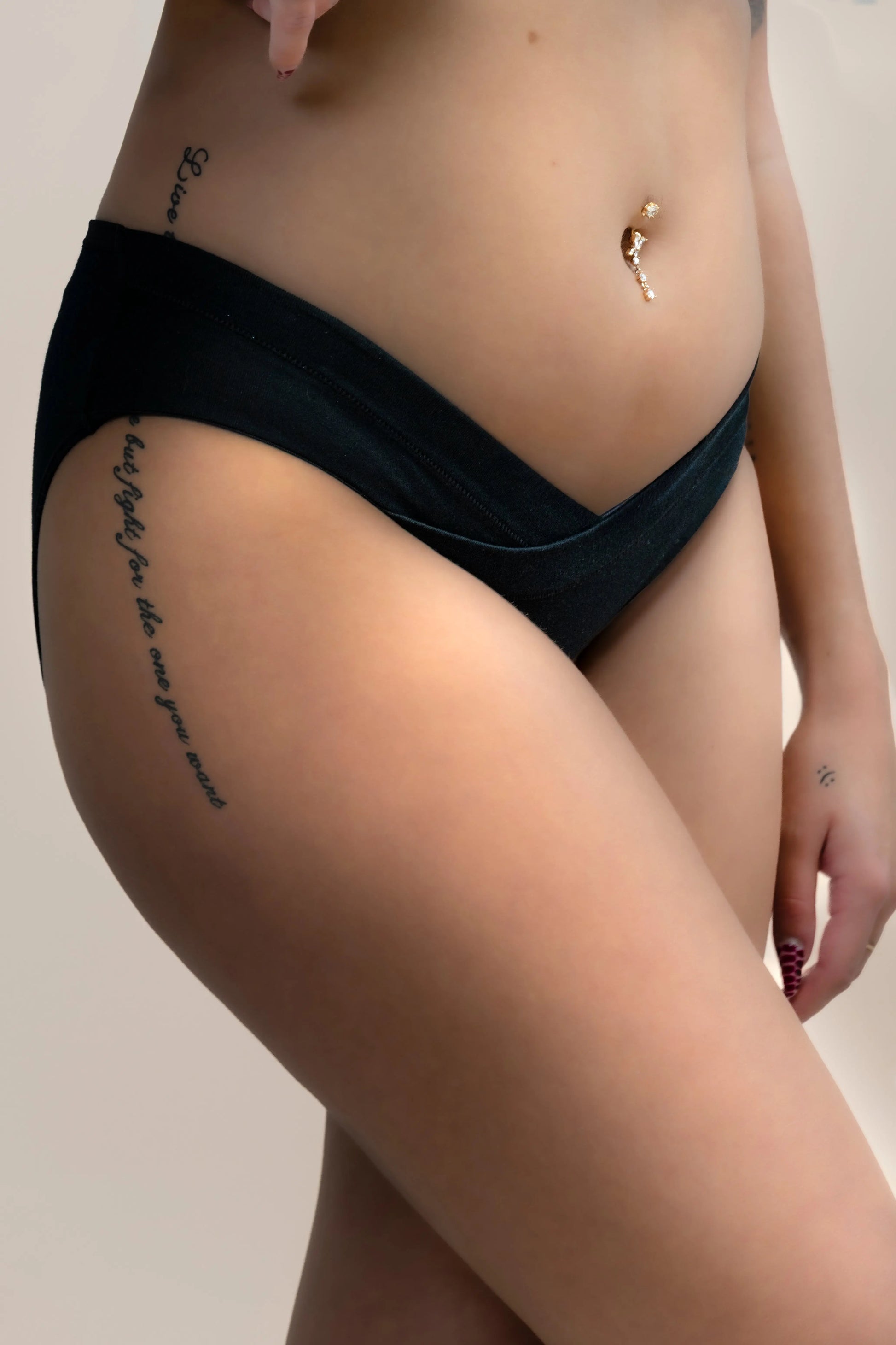 black panties low-rise OvanieLingerie